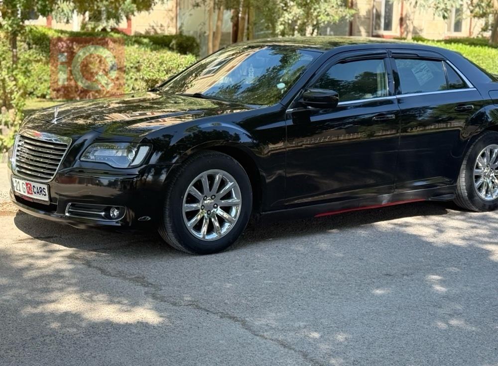 كرايسلر 300